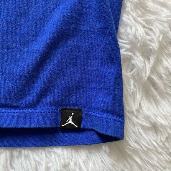 Air Jordan Nike Air Flight T-shirt Boys Size Small Blue - Picture 5 of 9